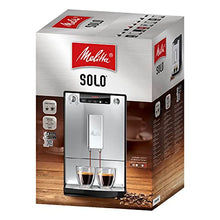 Lade das Bild in den Galerie-Viewer, Melitta Solo E950-777, Cafetera Superautomática con Molinillo, 15 Bares, Café en Grano para Espresso, Limpieza Automática, Personalizable, Sandy Grey
